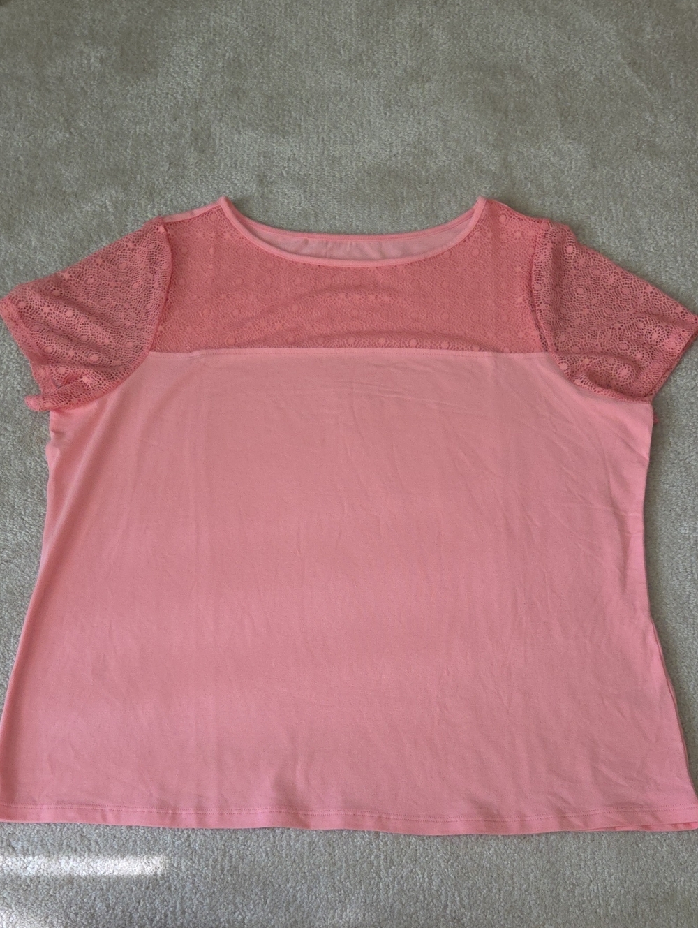 Women's Short Sleeve Pink Lace Yoke Tee
